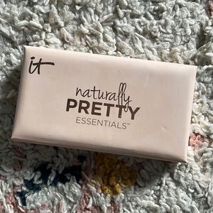 IT Cosmetics Naturally Pretty Essentials Eyeshadow Palette